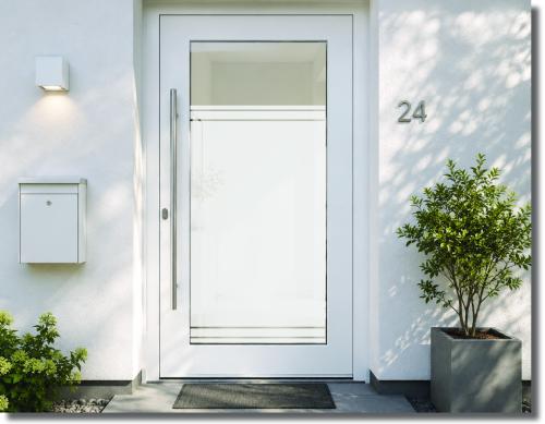 Preview: Sichtschutzfolie für Haustüren im Design Clara mit großflächigem Milchglasbereich und dezenten horizontalen Linien als Abschluss